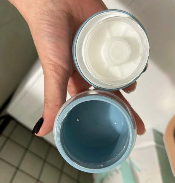 фото Автоматическая линия упаковки крема в пластиковые банки (модель FK17) от магазина Метасила