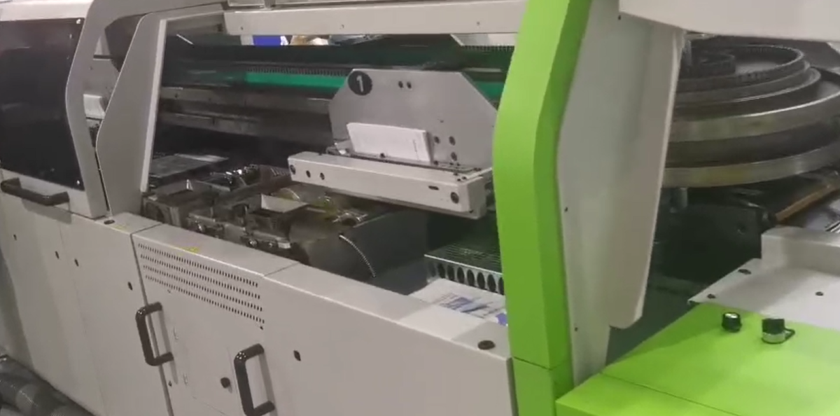 картинка Автоматическая машина для клеевого брошюрования книг, модель SI8 от магазина Метасила