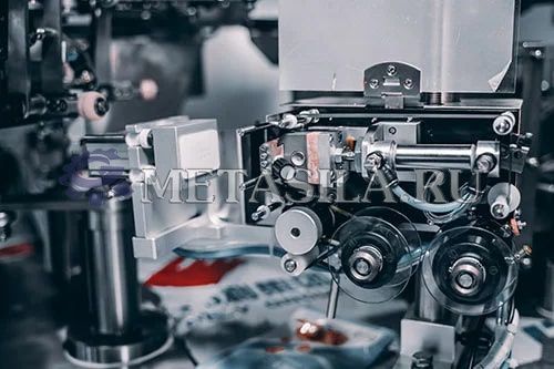 фото Автоматическая ротационная машина для наполнения и запечатывания готовых пакетов от магазина Метасила